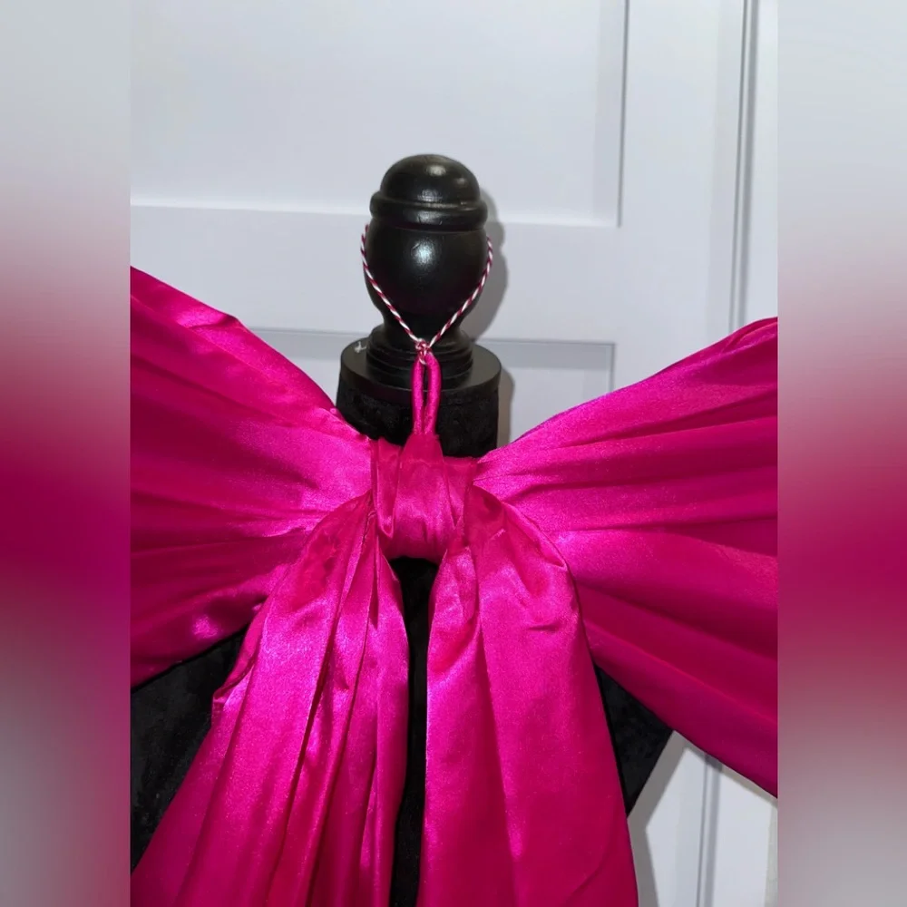Anthropologie Pink Satin Bow Christmas Tree Topper 53”x32”